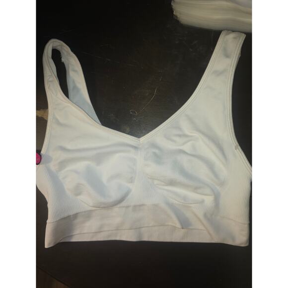 Bali Bra Womens Size Medium White Lightly Padded Knit-In Support TShirt Bra 7486 - Picture 1 of 5